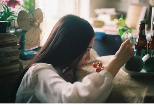 《傷痕》:沒有在深夜里獨自流淚的女人,也許聽不懂林憶蓮這支歌