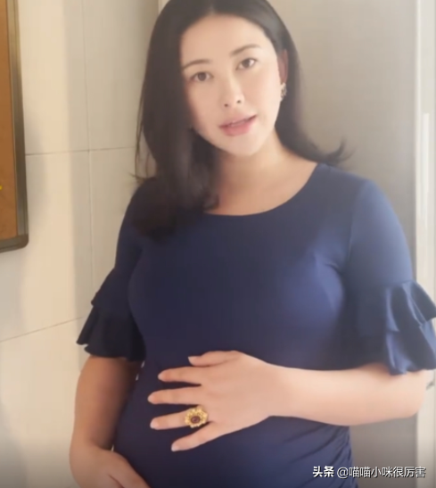 被譽為中國第一美女,與法拉利總裁談戀愛,朱珠到底靠什么?