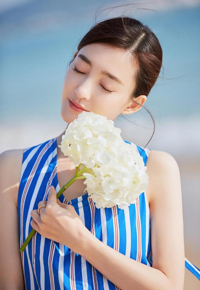 五位女星養(yǎng)眼美圖欣賞，個個美若天仙，你最喜歡誰呢？