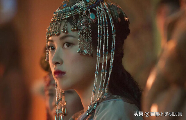 被譽為中國第一美女,與法拉利總裁談戀愛,朱珠到底靠什么?