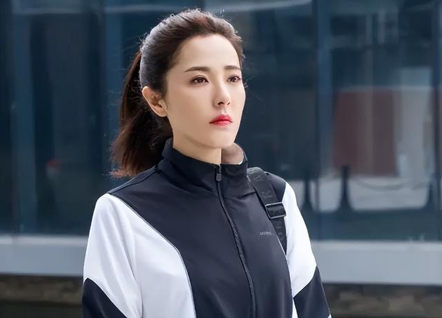富大龍:娶重慶美女饒敏莉,12年后,婚姻還是輸給了票子和孩子