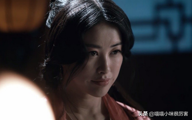 被譽為中國第一美女,與法拉利總裁談戀愛,朱珠到底靠什么?