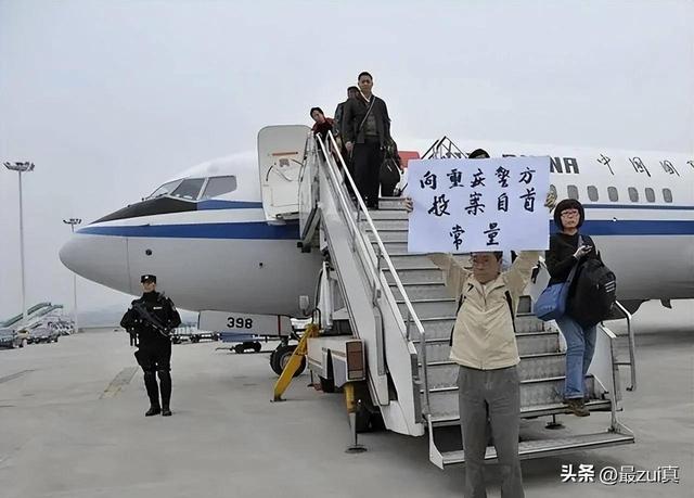 最真：重慶女版高啟強，強迫2000女性賣淫，背后靠山可怕