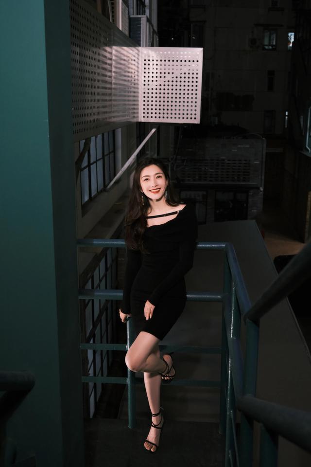 八位美女寫真，風姿綽約小天仙，驚鴻一瞥清流溪，有你喜歡的嗎？