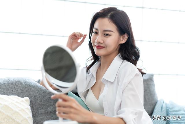 女人外遇,有“四容”變化,容易發現