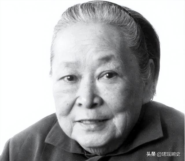 黃埔軍校最美女兵,給兩位正國級當過秘書,丈夫也是正國級