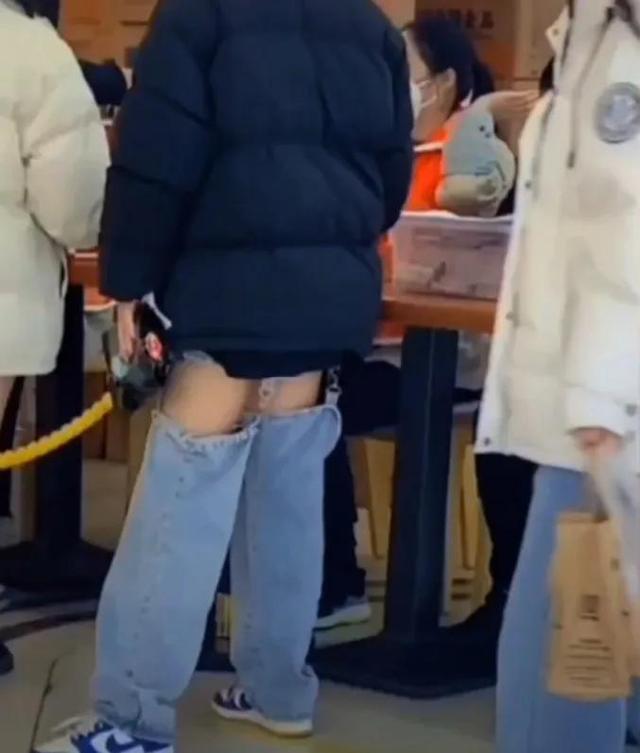 回頭率高的褲子,拉不拉風不知道,反正會漏風