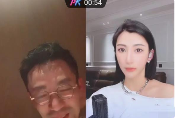 汪小菲深夜現身酒吧,身旁美女吸睛,顏值不輸大S,婚姻狀態成迷