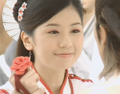 身材火辣、美如少女,這10位生過娃的中年女星性感起來太迷人