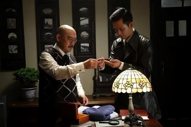 10部評分高的諜戰劇,《懸崖》墊底,《潛伏》只能排第二