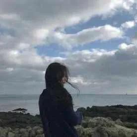 能哄女孩子開心的20句話