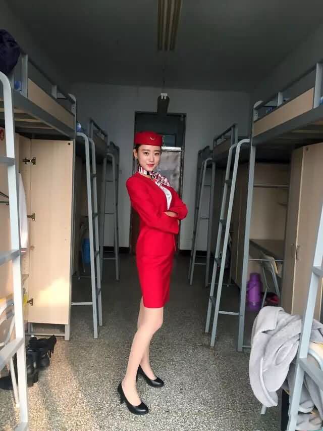 98年東航小雨 制服誘惑