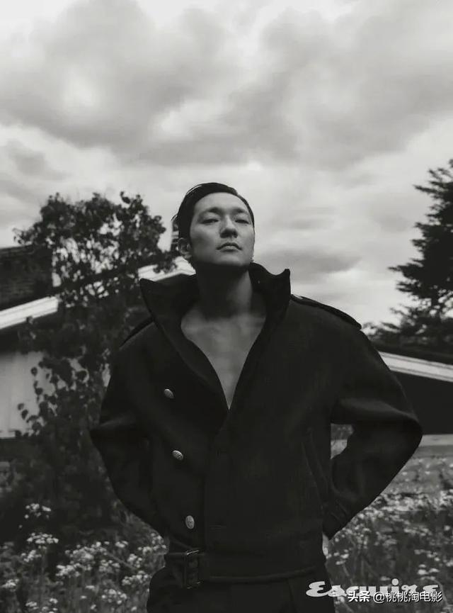 韓國男星孫錫久《Esquire》雜志封面大片,迷人魅力無法阻擋