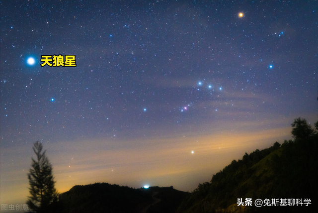 為什么天狼星比織女星更亮？天狼星和織女星互換位置會發生什么？