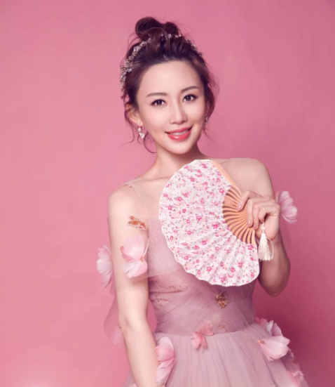 山東美女,打臺球成為世界冠軍,身家超10億元,40歲還沒有結婚