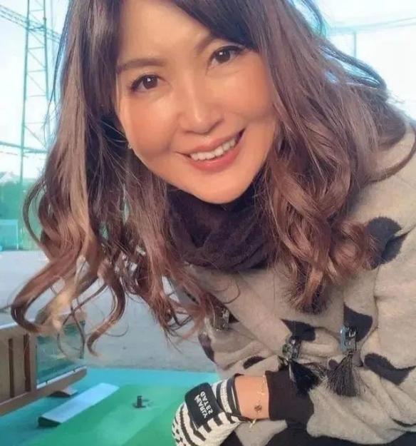 日本71歲美女奶奶詮釋逆生長！曾在國民美魔女奪冠