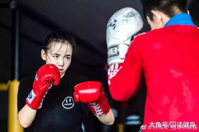 “籠子里的林妹妹”溫州格斗女孩被評為世界上最能打的女人之一