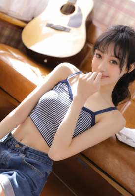 美女mm131(馬尾辮美女高挑身材青春美麗美女校花寫真圖片)