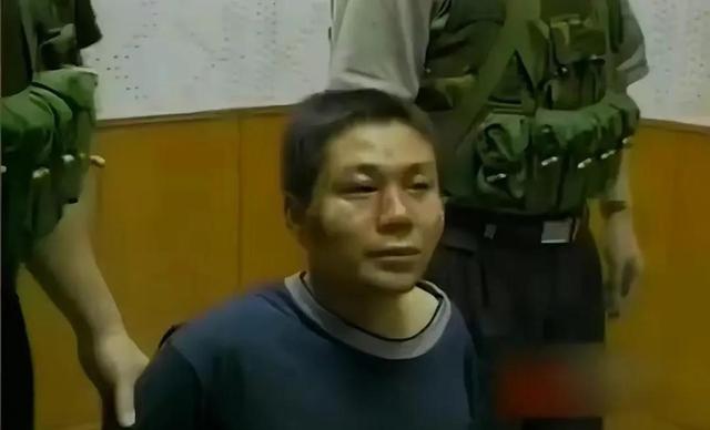 “掃黑局長”文強覆滅記:強奸女學生,玩弄女星,霸占警花十余年