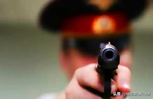 中國美女飛賊宋蓮萍,獨門輕功無人能敵,六米高臺一躍而下