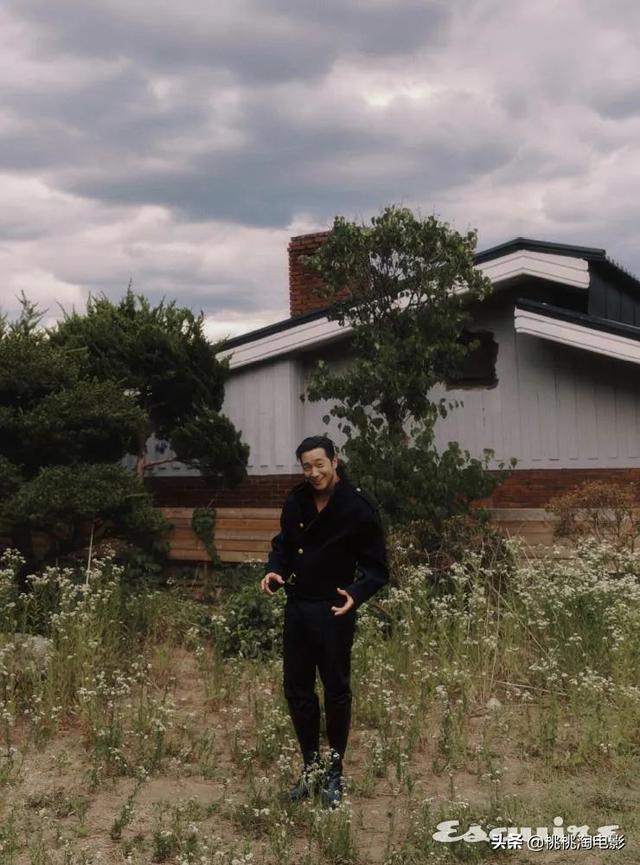 韓國男星孫錫久《Esquire》雜志封面大片,迷人魅力無法阻擋