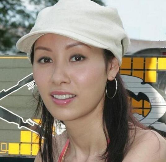 誰說顴骨高女孩不好看，看看這些明星你就知道了