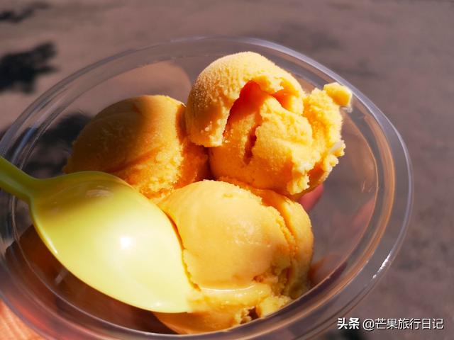 新疆旅游,到回族美女家做客,眼界大開,簡直是女人夢想的天堂