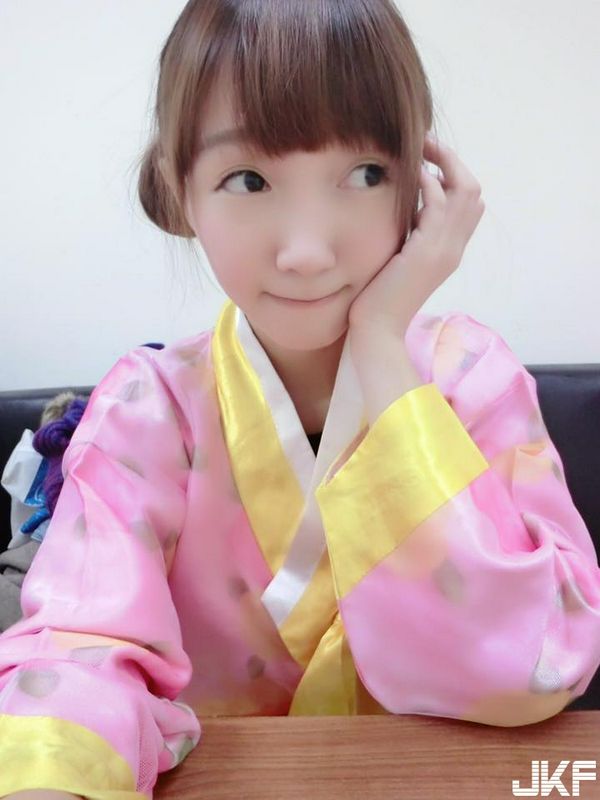 棒球場上的啦啦隊正妹尤咪Yumi