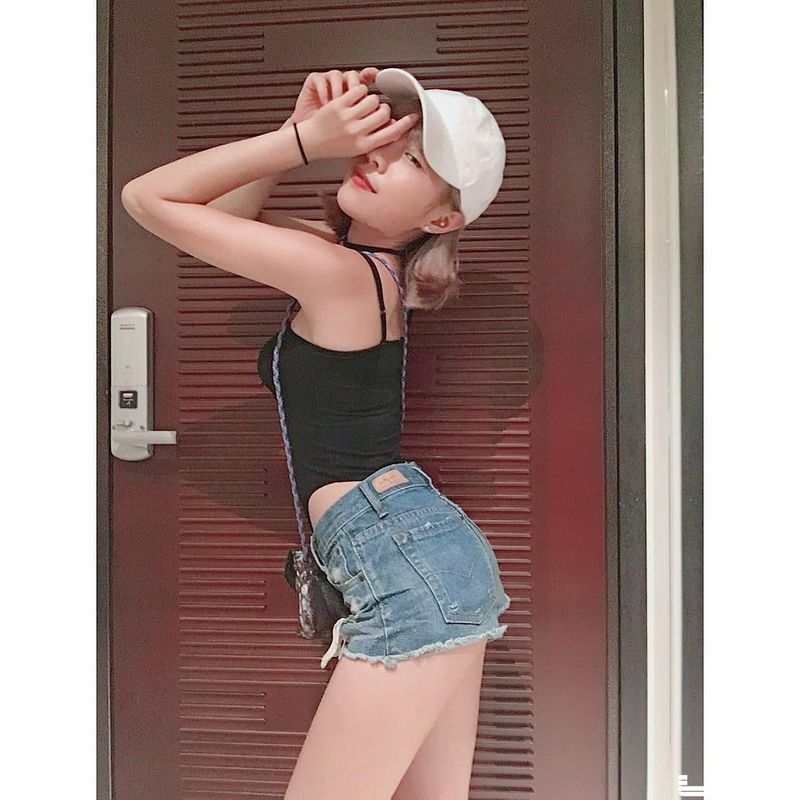 超火辣英文老師Lisa.麗莎！前凸后翹～