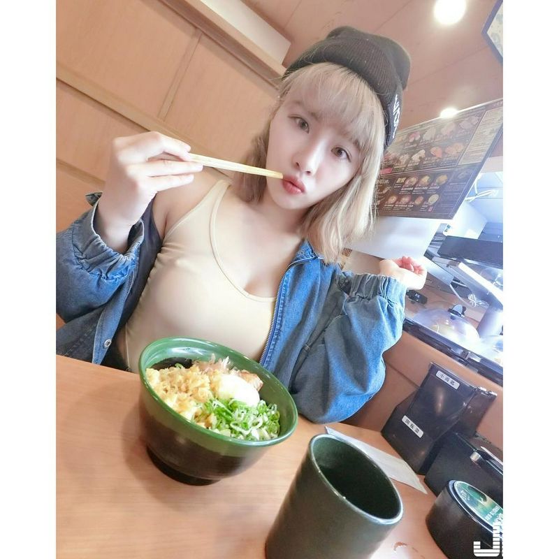 超火辣英文老師Lisa.麗莎！前凸后翹～