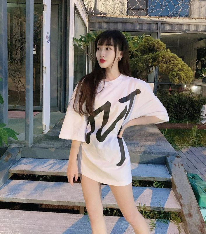 陳0雙電眼與纖細美腿讓人迷戀
