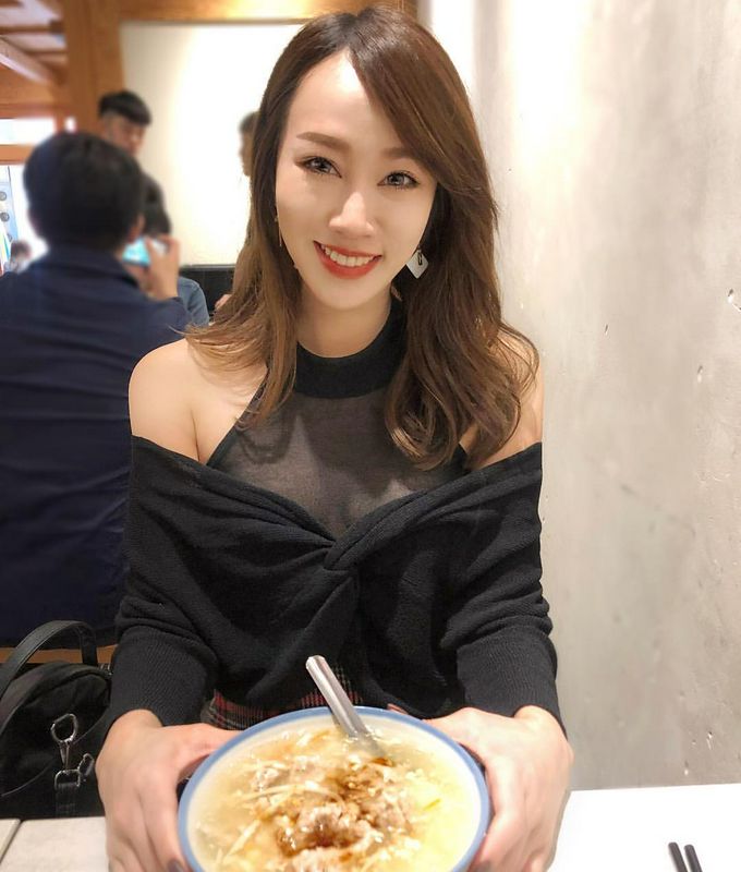 星光二班空姐PeiYaoLin白嫩碗公奶超級ㄉㄨㄞ