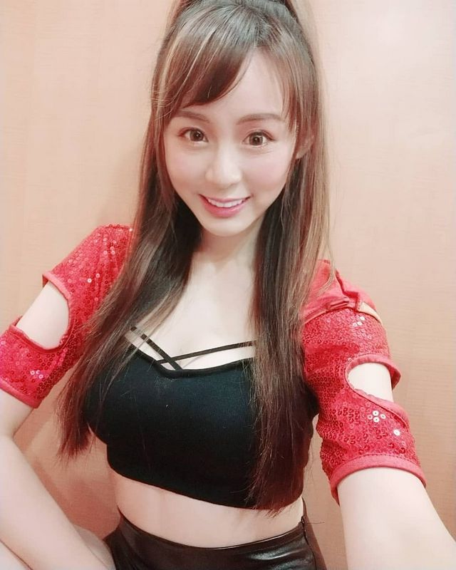 中信兄弟啦啦隊短今Sammie頂級美腿飽滿微肉