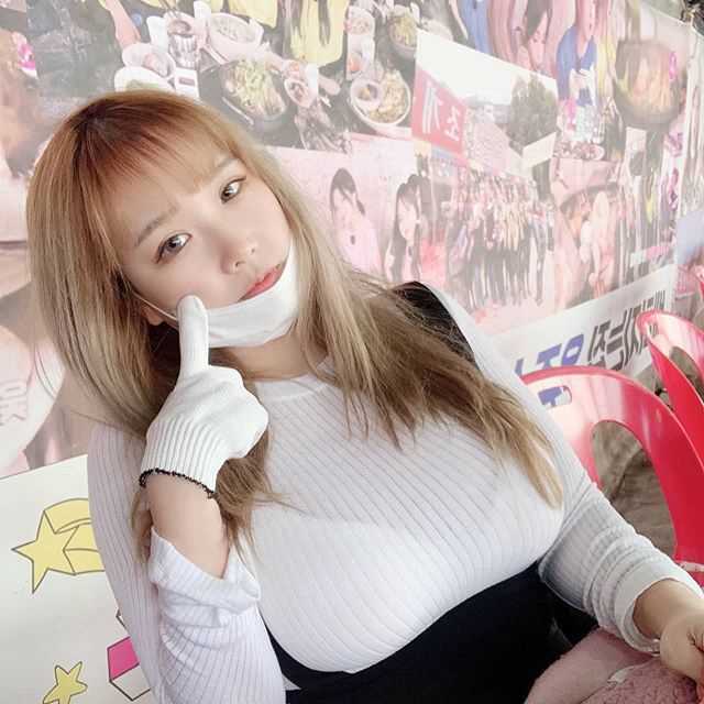 【圖文】ＫＴＶ的女孩