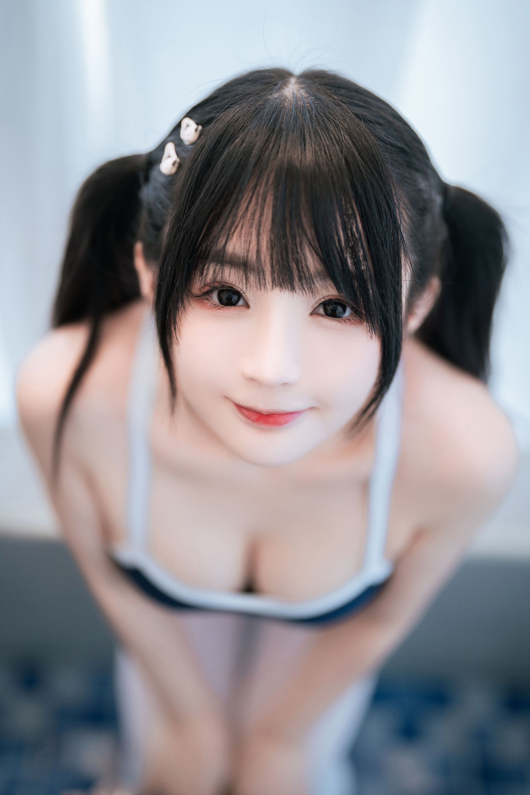 桜井寧寧–白絲死庫水