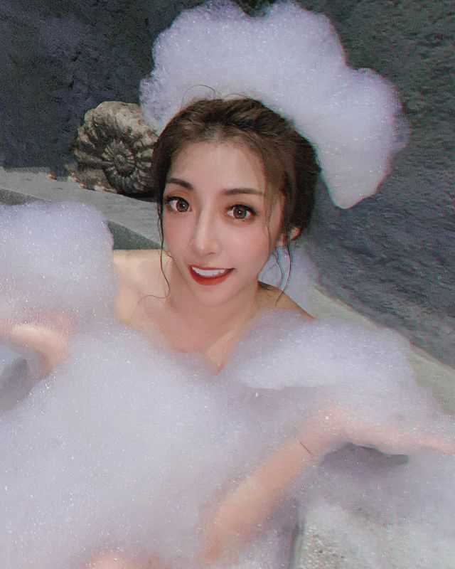 【圖文】白領性奴的秘密生活