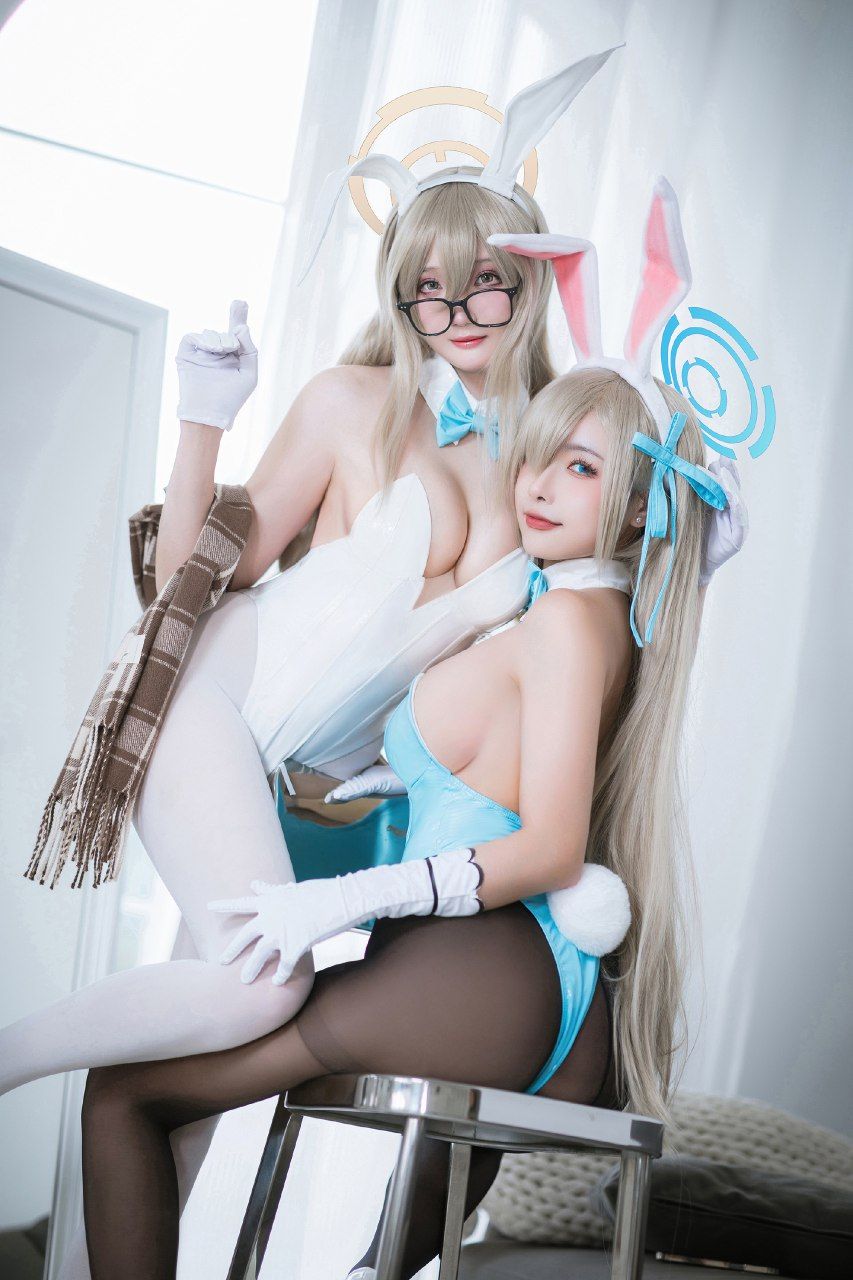 Momoko葵葵瓜希醬?BA兔兔cos雙人本