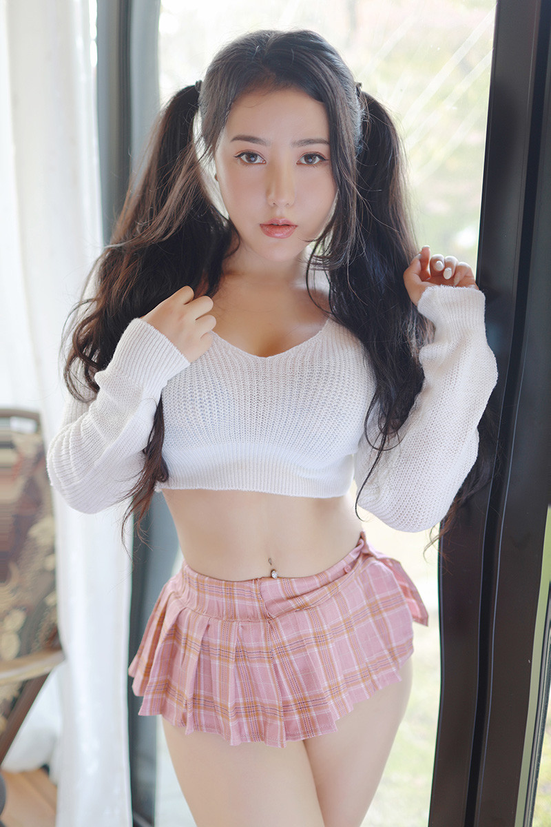 性感爆乳小蘿莉