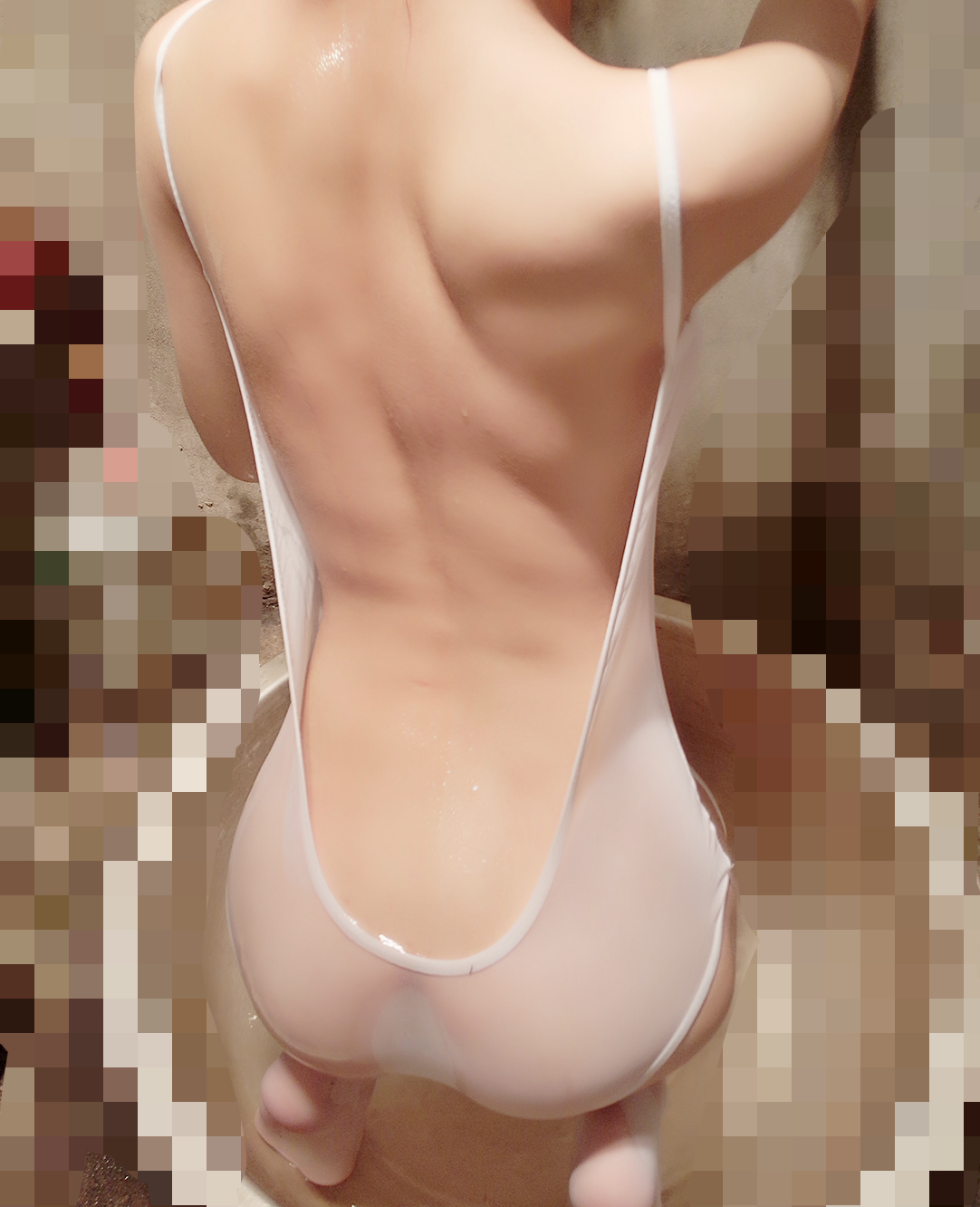 貧乳妹子的透明死庫水與白襪