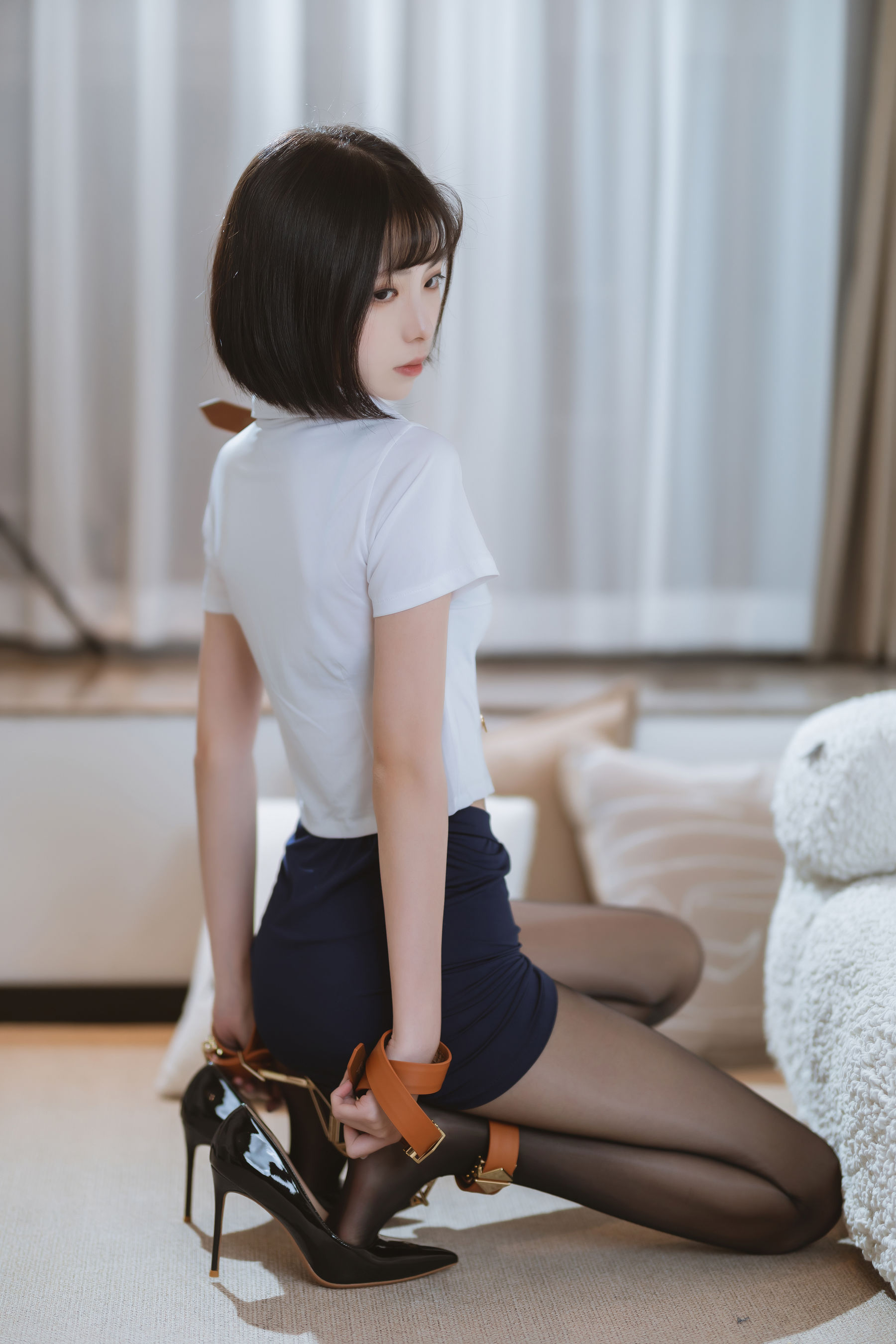 黑絲高跟