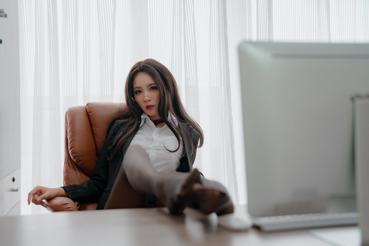 軒蕭學姐 女社長