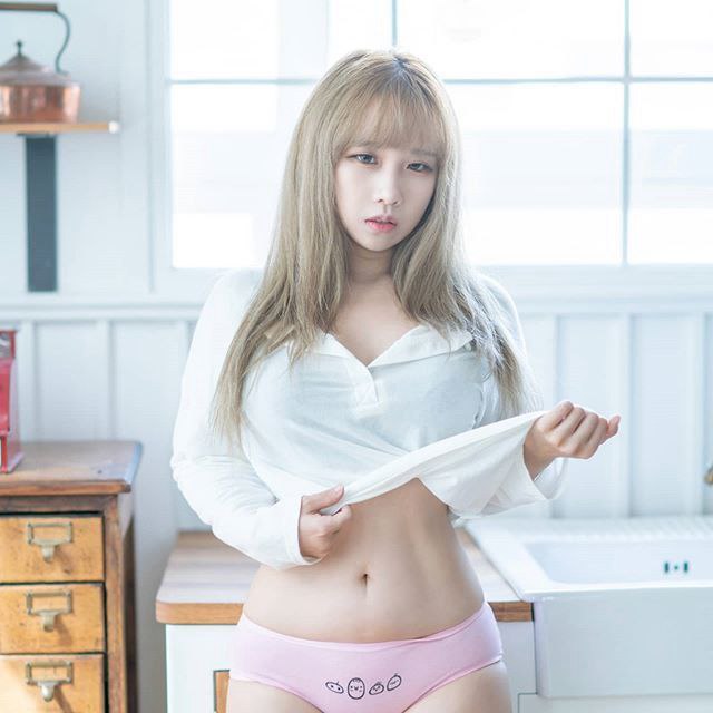 強奸處女班長_【2023年7月更新】