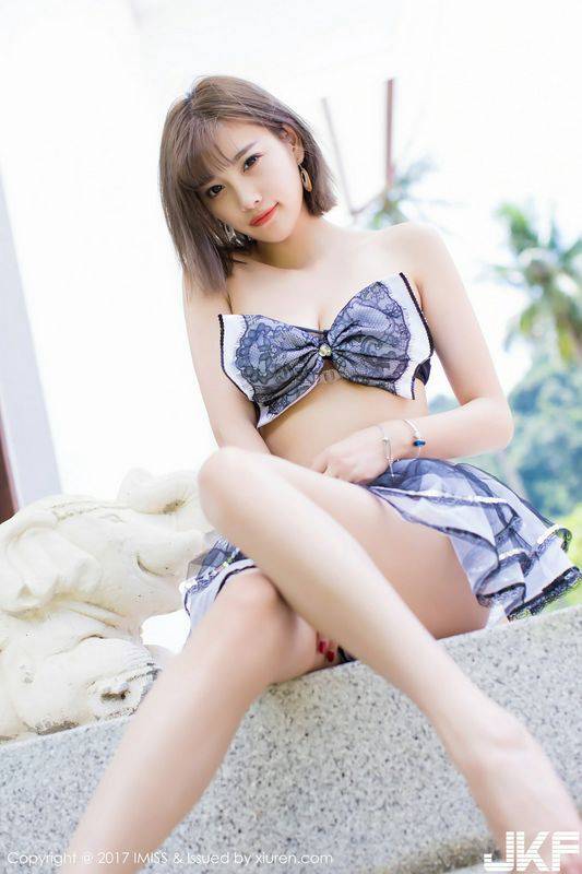 淫蕩侄女與叔父1_【2023年7月更新】