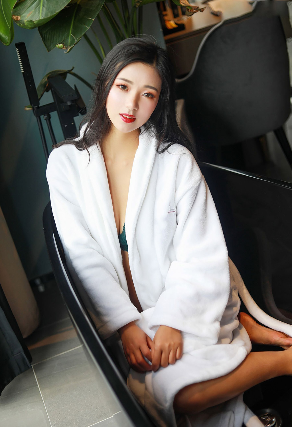 風情少婦