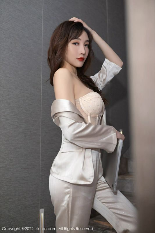禽獸教師強姦伴娘_【2023年8月更新】