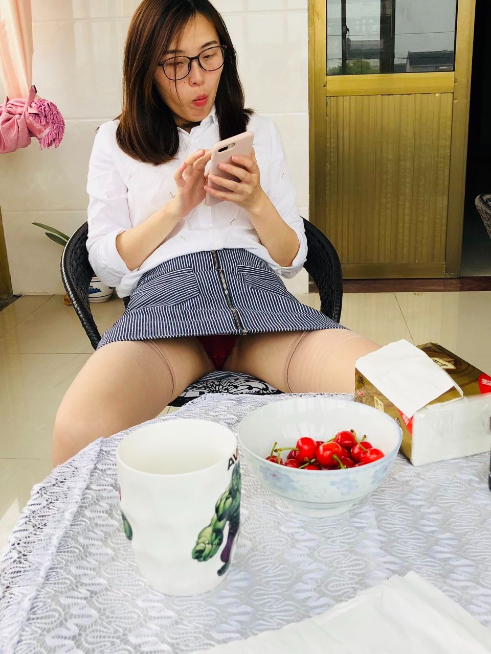 那大大的膽子，那淫蕩的心兒！
