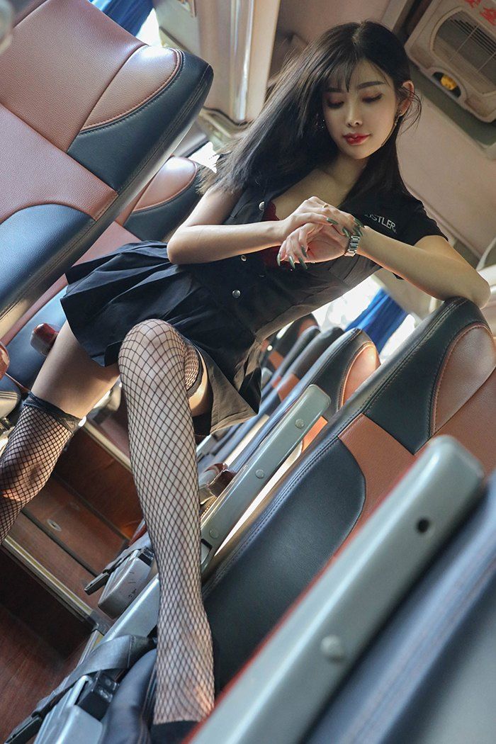 香艷誘人的美女