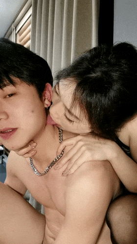 花樣年華的姐姐們2023081001