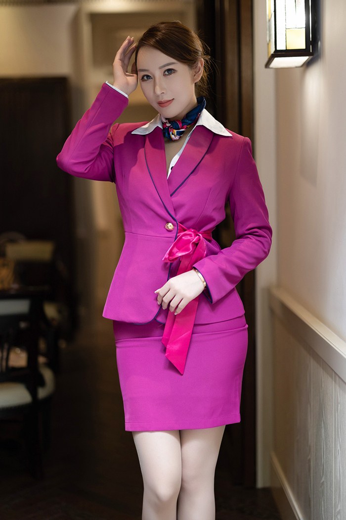 空姐誘惑美女
