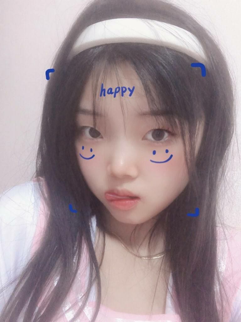 露臉美女 2023082201